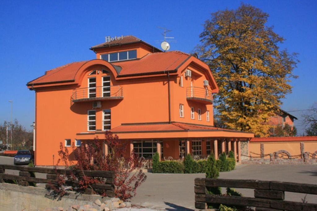 Pasha Garni Hotel Laktasi Exterior photo