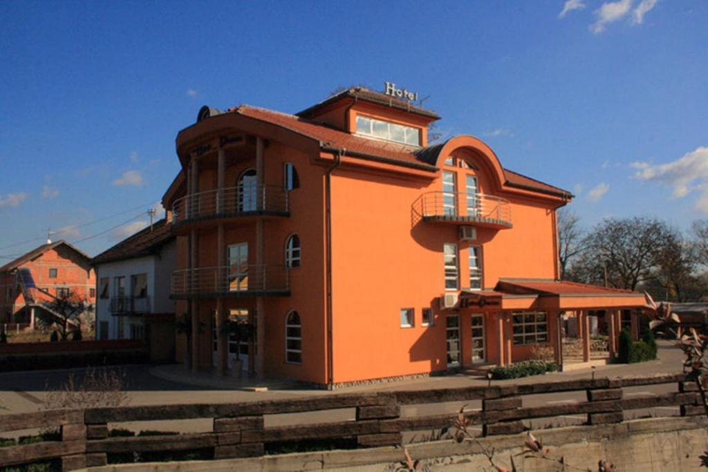 Pasha Garni Hotel Laktasi Exterior photo